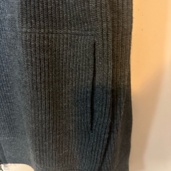 Vince Merino Full-Zip Sweater in Gray Size M - Picture 4 of 6